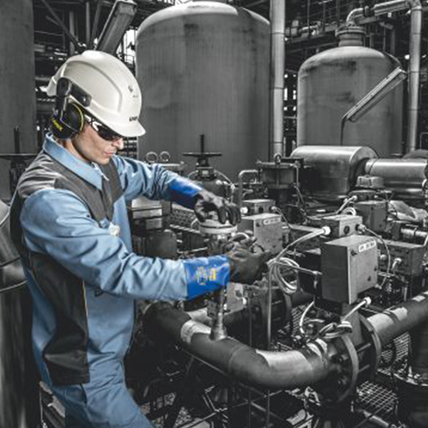 UVEX優(yōu)唯斯60557機(jī)械耐磨防化手套圖片1 UVEX優(yōu)唯斯60557機(jī)械耐磨防化手套圖片1