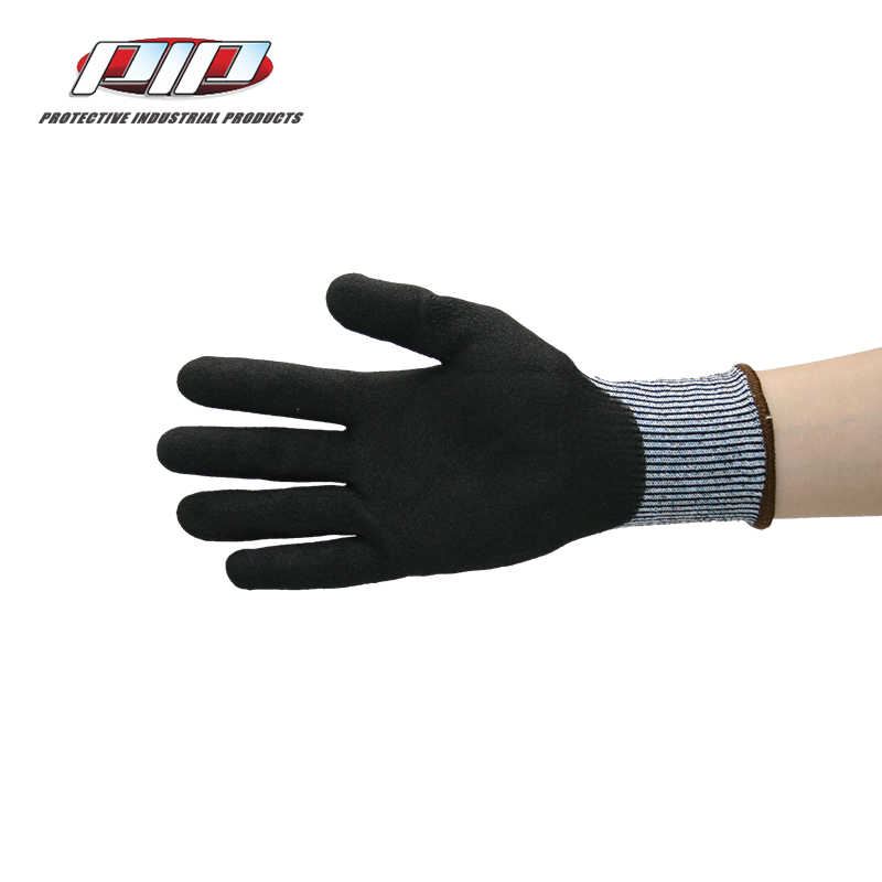 PIP 16-330防滑耐磨雙浸丁腈防割手套圖片2 PIP 16-330防滑耐磨雙浸丁腈防割手套圖片2