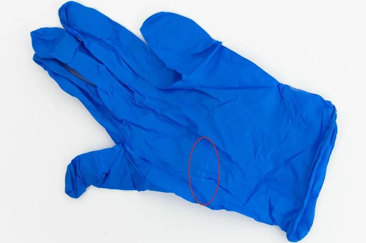 丁腈手套表面為什么會有白色物質