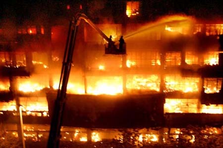 消防防毒面具在火災中的使用